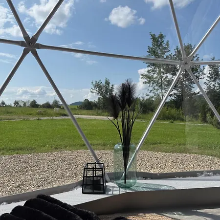 Vista Glamp